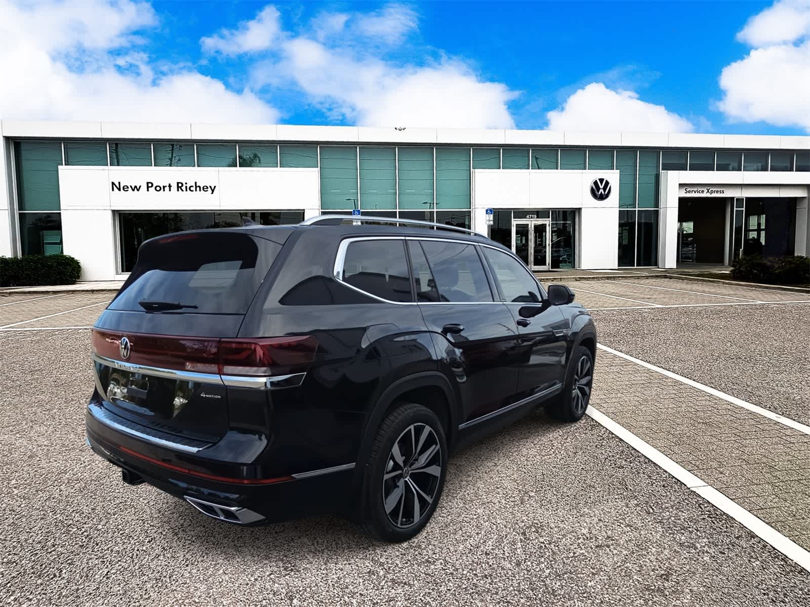 2026 Volkswagen Atlas 2.0T SEL Premium R-Line