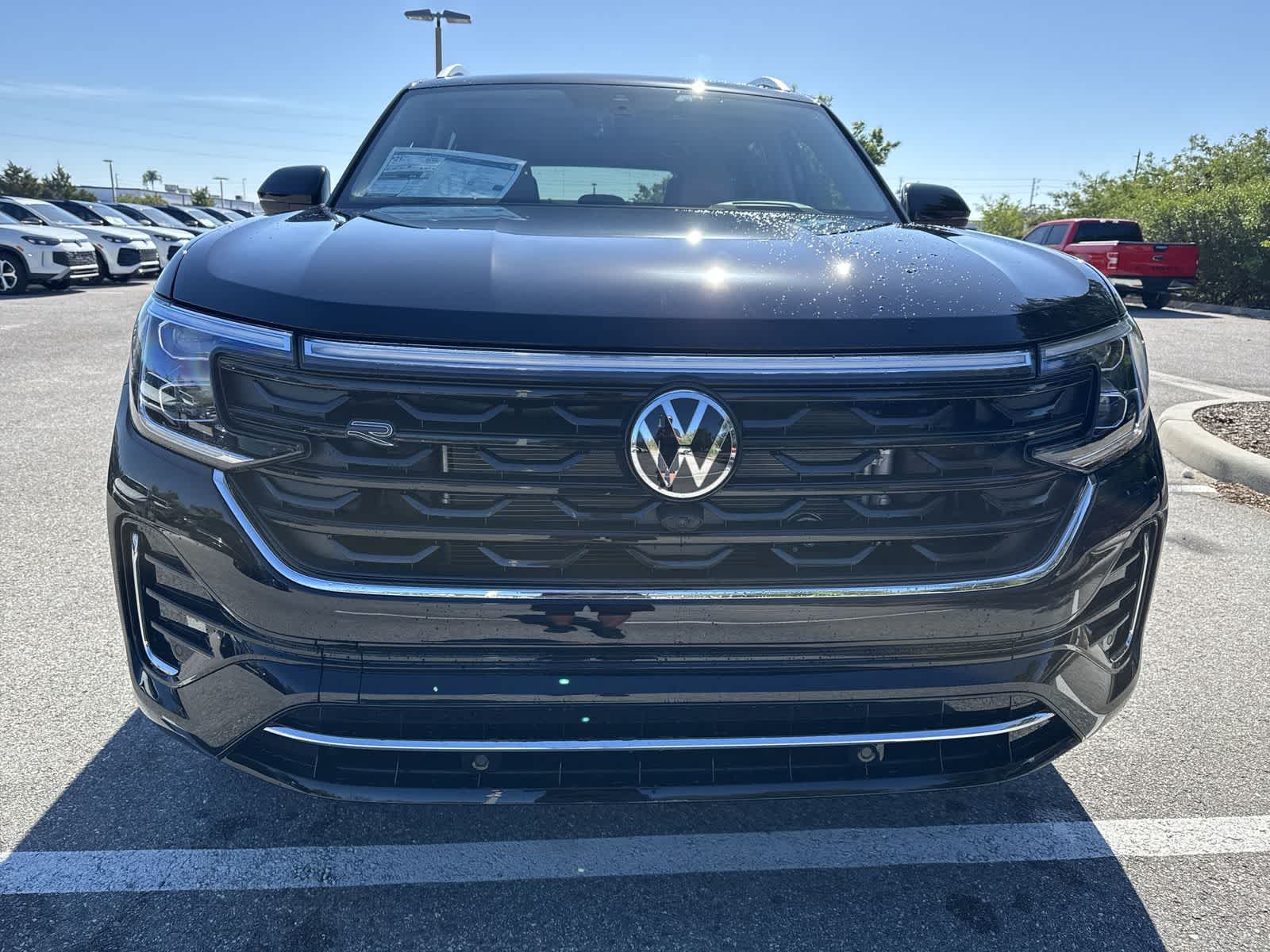 2026 Volkswagen Atlas 2.0T SEL Premium R-Line