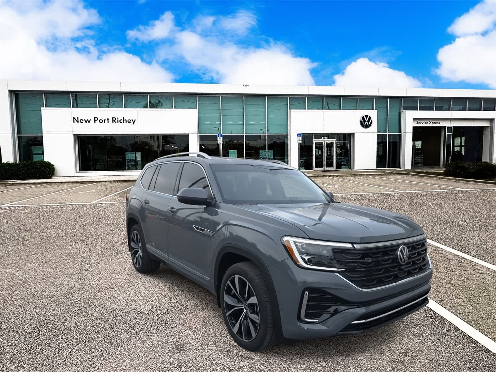 2026 Volkswagen Atlas 2.0T SEL Premium R-Line