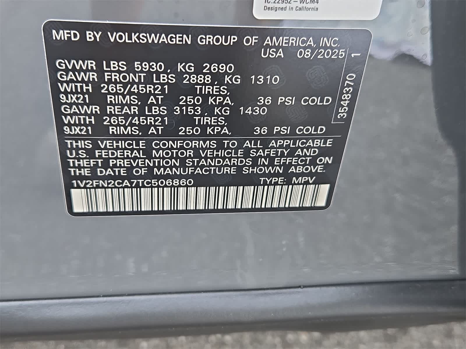 2026 Volkswagen Atlas 2.0T SEL Premium R-Line