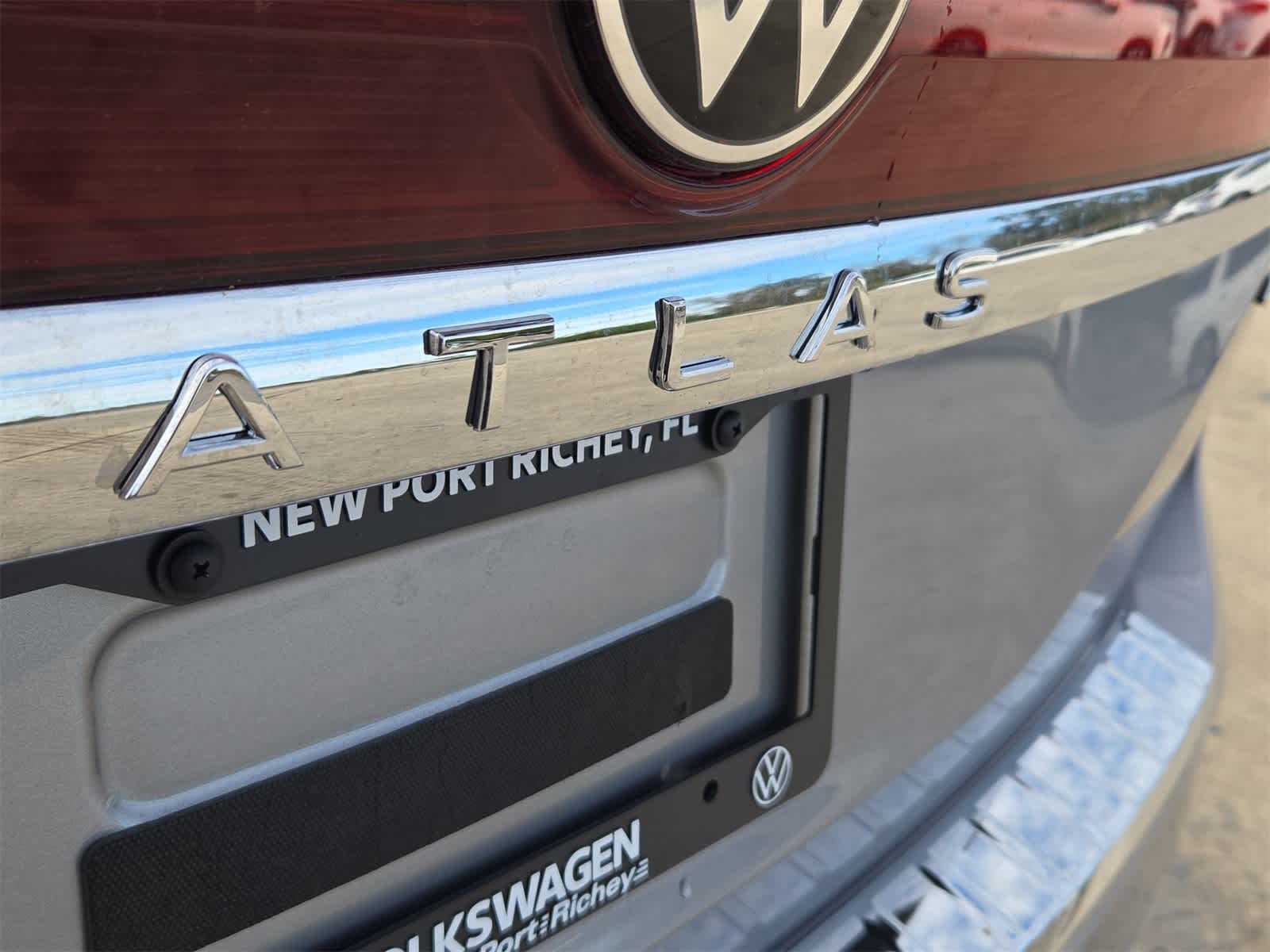 2026 Volkswagen Atlas 2.0T SEL Premium R-Line