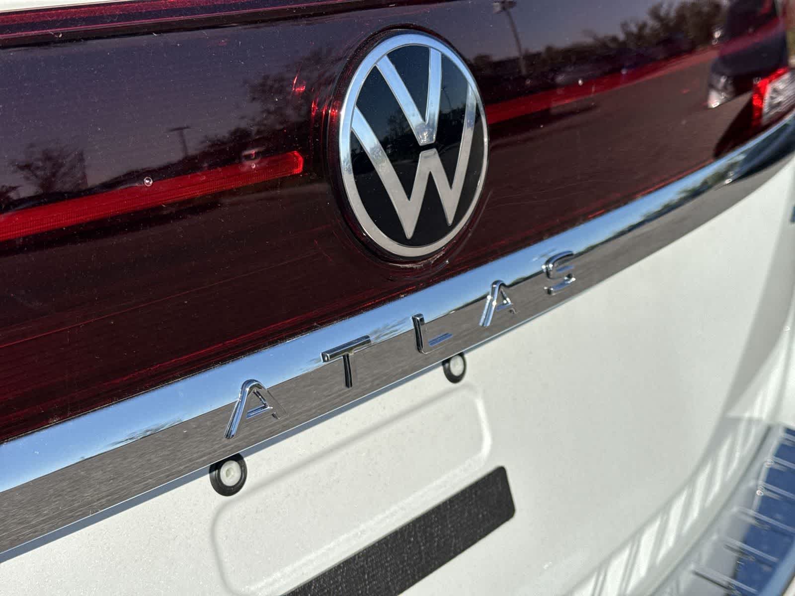 2026 Volkswagen Atlas 2.0T SEL Premium R-Line