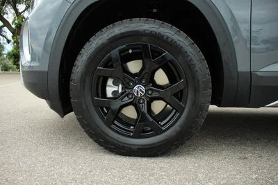 2024 Volkswagen Atlas 2.0T Peak Edition SEL