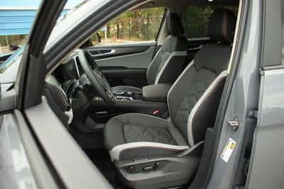 2024 Volkswagen Atlas 2.0T Peak Edition SEL