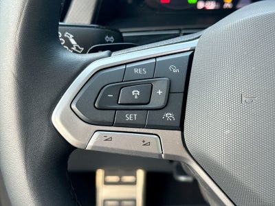 2024 Volkswagen Atlas 2.0T Peak Edition SEL