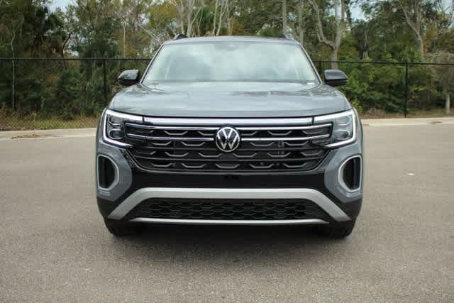 2024 Volkswagen Atlas 2.0T Peak Edition SEL