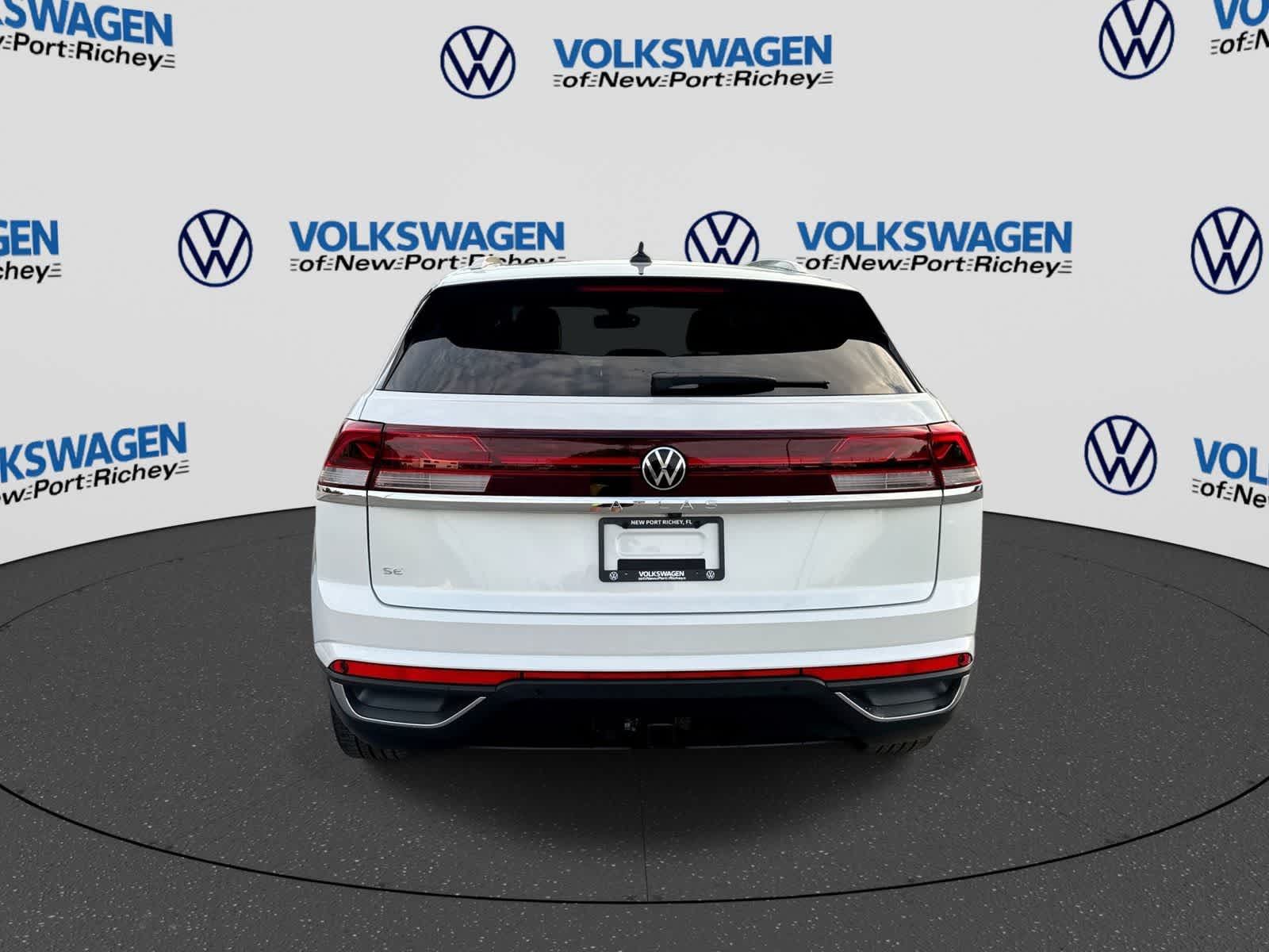 2026 Volkswagen Atlas Cross Sport 2.0T SE W/TECHNOLOGY