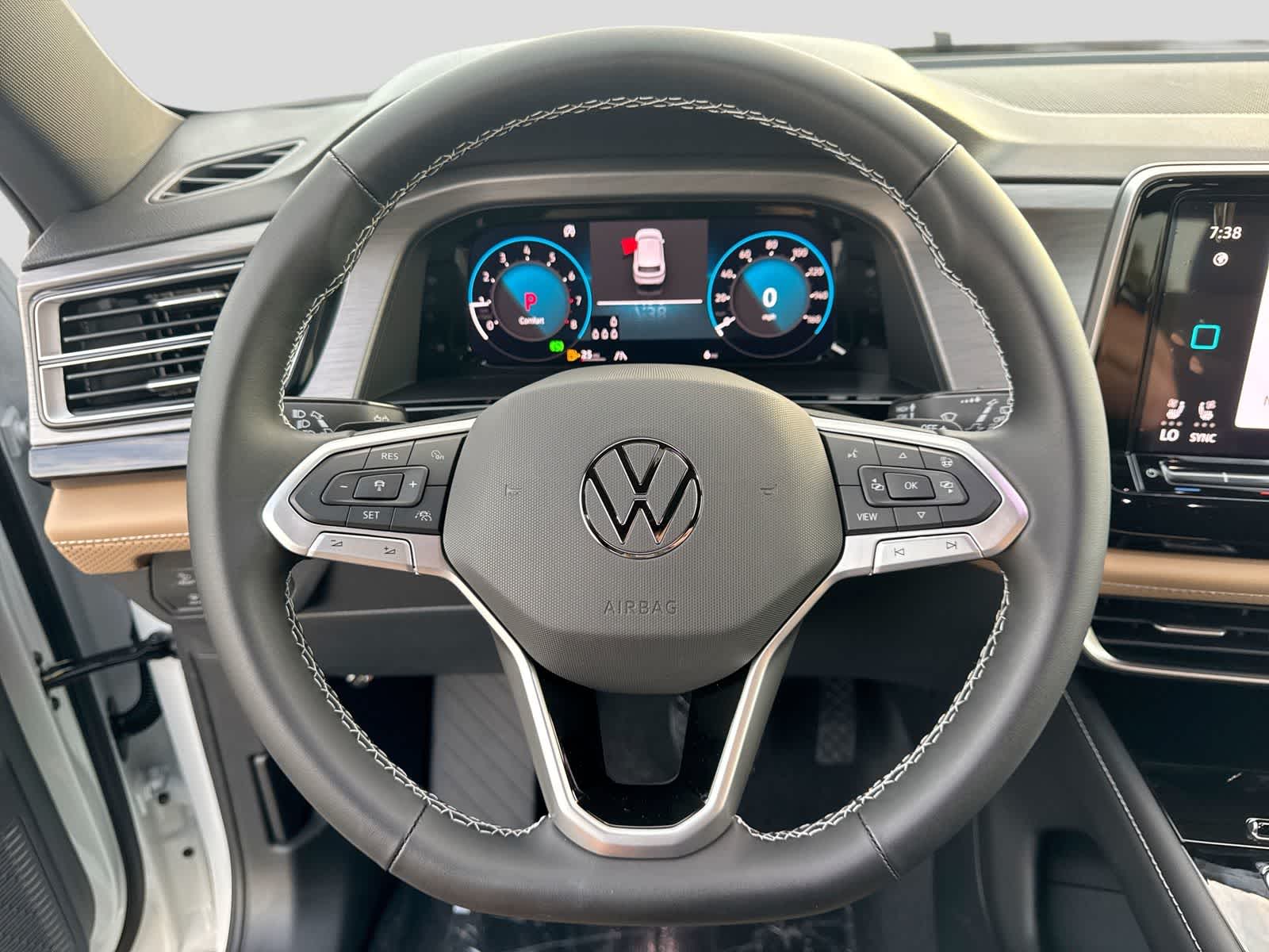 2026 Volkswagen Atlas Cross Sport 2.0T SE W/TECHNOLOGY
