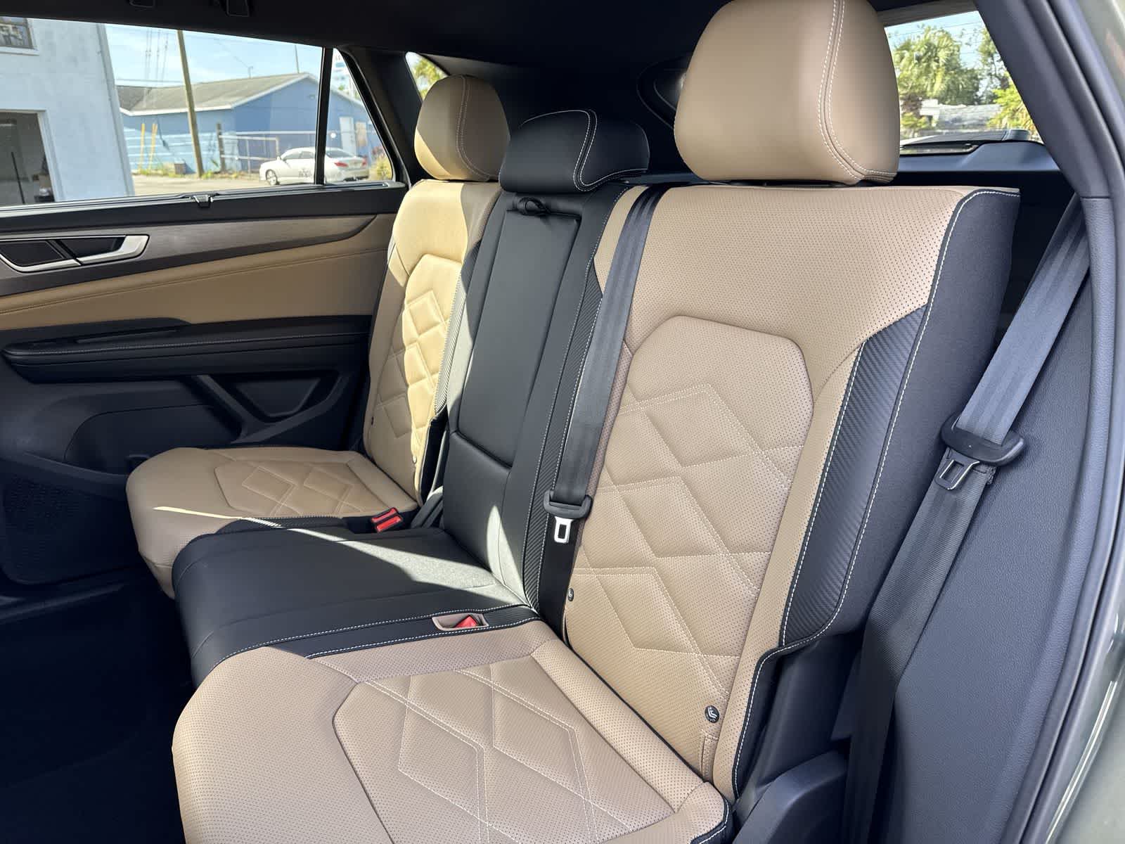 2026 Volkswagen Atlas Cross Sport 2.0T SE W/TECHNOLOGY