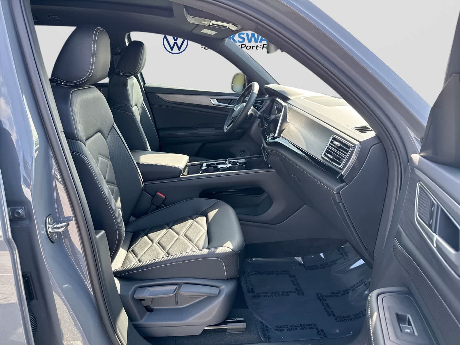 2026 Volkswagen Atlas Cross Sport 2.0T SE W/TECHNOLOGY