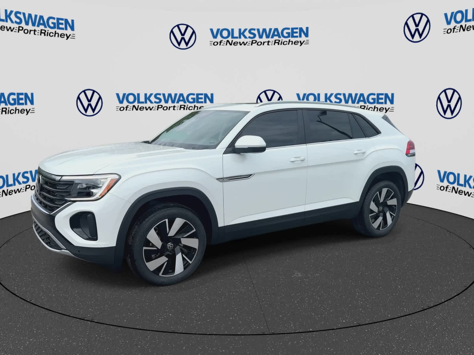 2026 Volkswagen Atlas Cross Sport 2.0T SE W/TECHNOLOGY