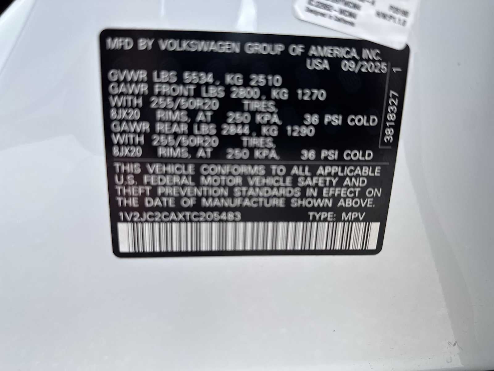 2026 Volkswagen Atlas Cross Sport 2.0T SE W/TECHNOLOGY