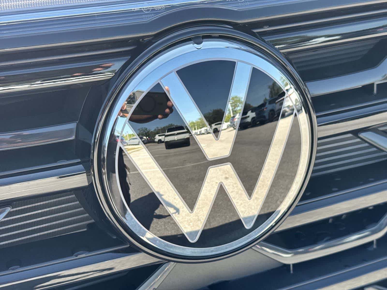 2026 Volkswagen Atlas Cross Sport 2.0T SE W/TECHNOLOGY