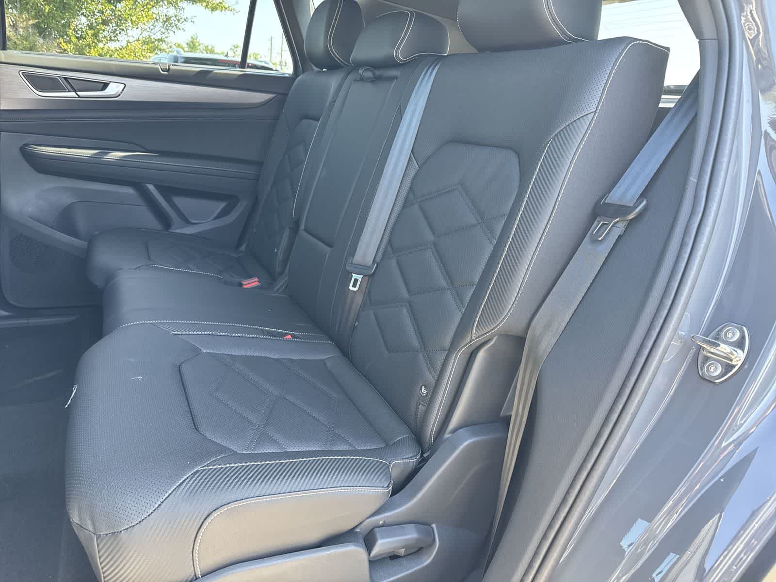 2026 Volkswagen Atlas Cross Sport 2.0T SE W/TECHNOLOGY