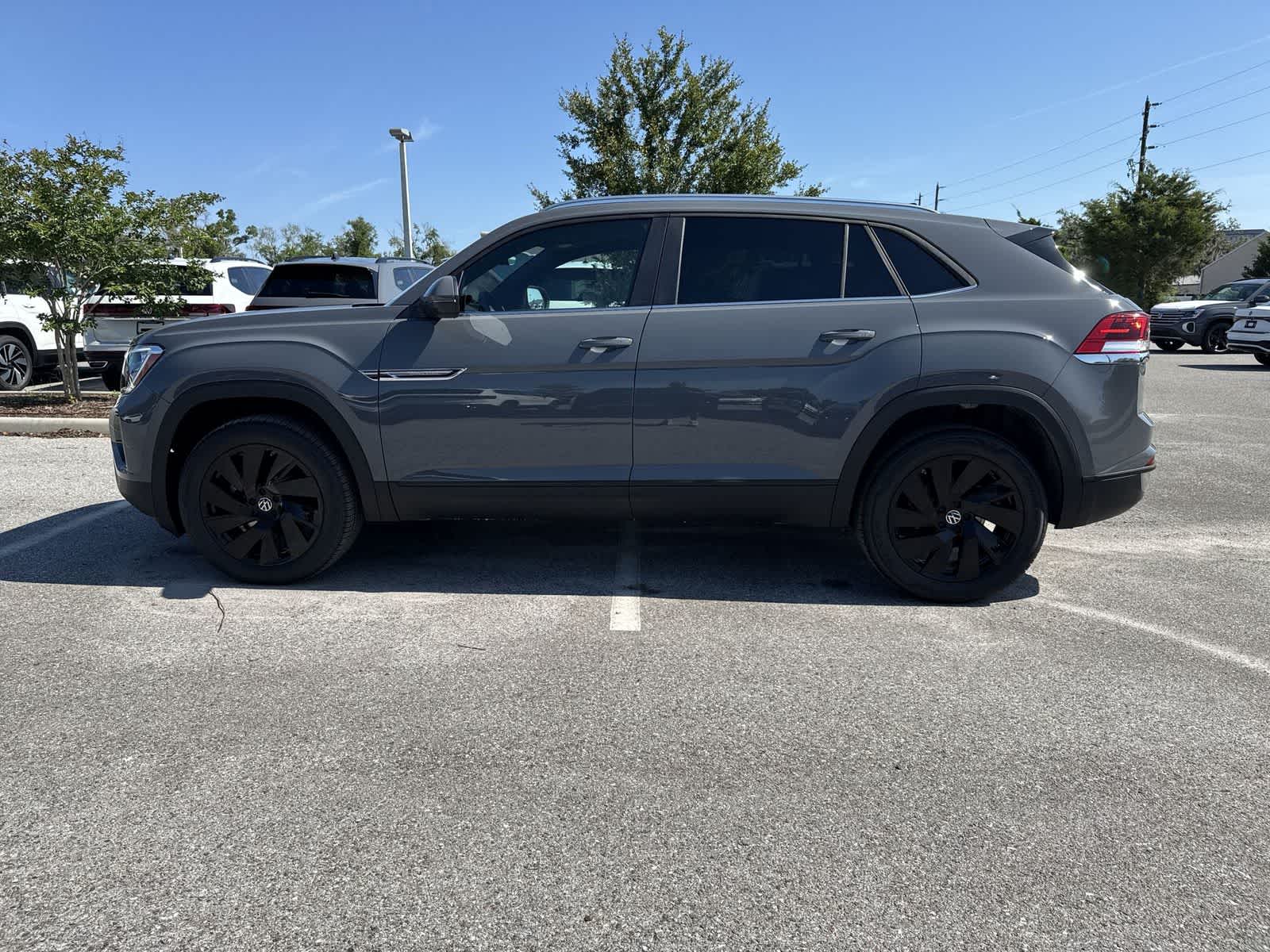 2026 Volkswagen Atlas Cross Sport 2.0T SE W/TECHNOLOGY