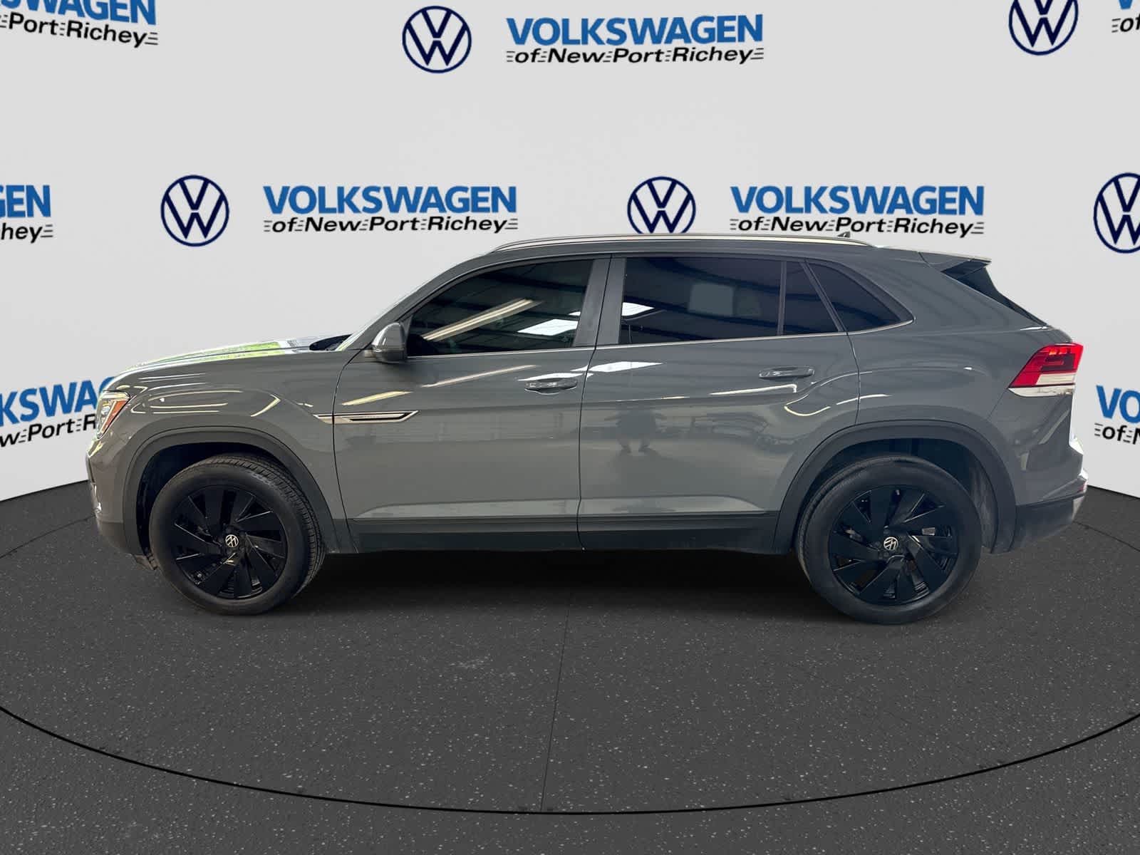 2024 Volkswagen Atlas Cross Sport 2.0T SE w/Technology