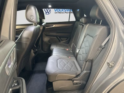2024 Volkswagen Atlas Cross Sport 2.0T SE w/Technology