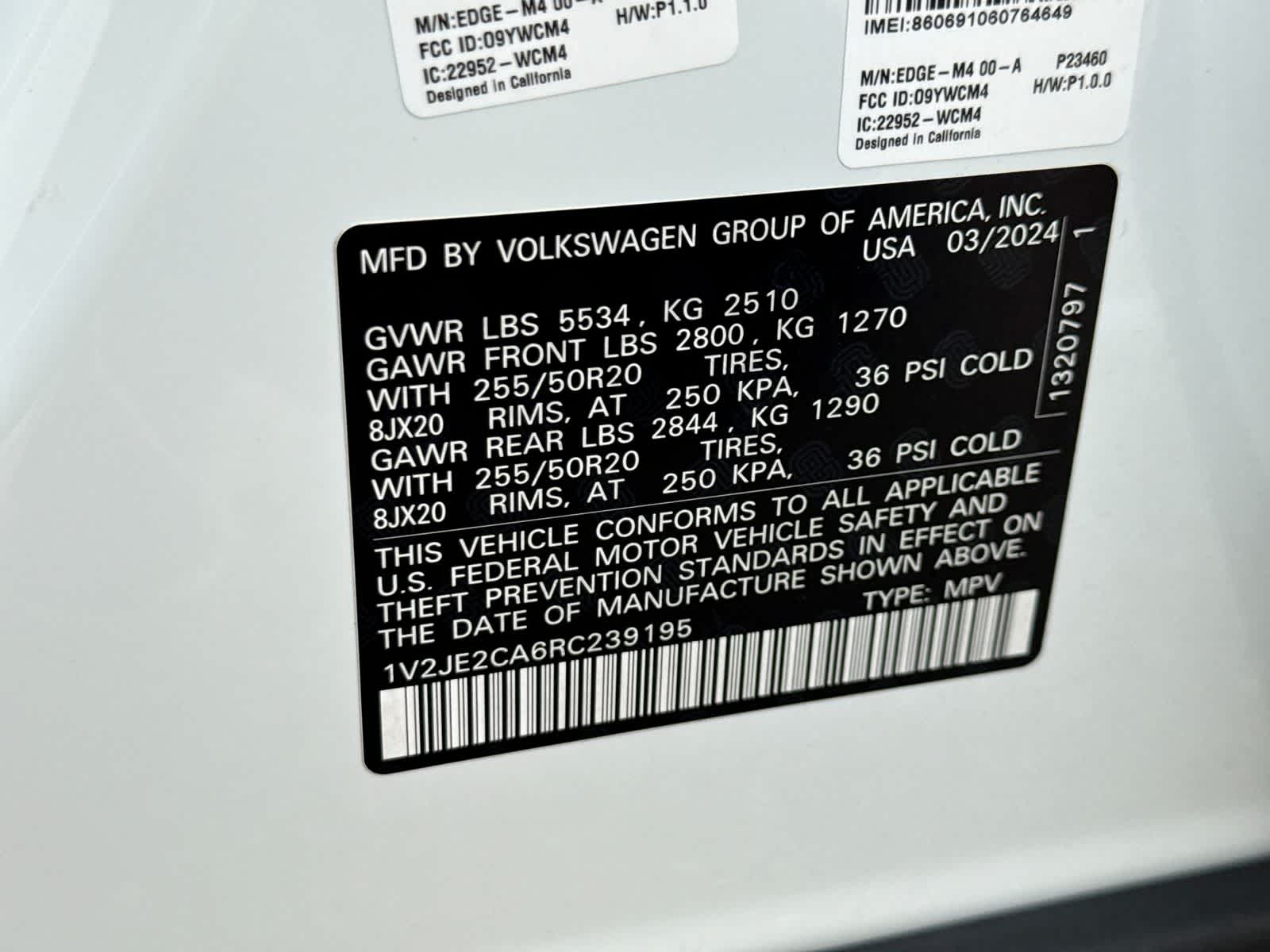 2024 Volkswagen Atlas Cross Sport 2.0T SE w/Technology