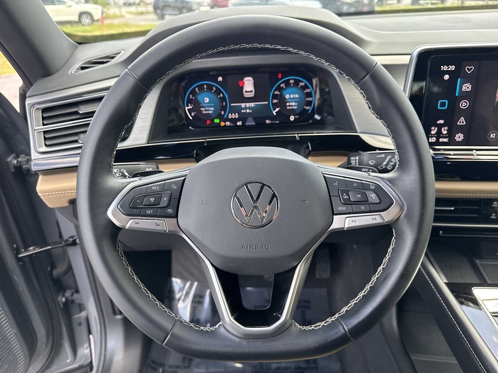 2024 Volkswagen Atlas Cross Sport 2.0T SE w/Technology