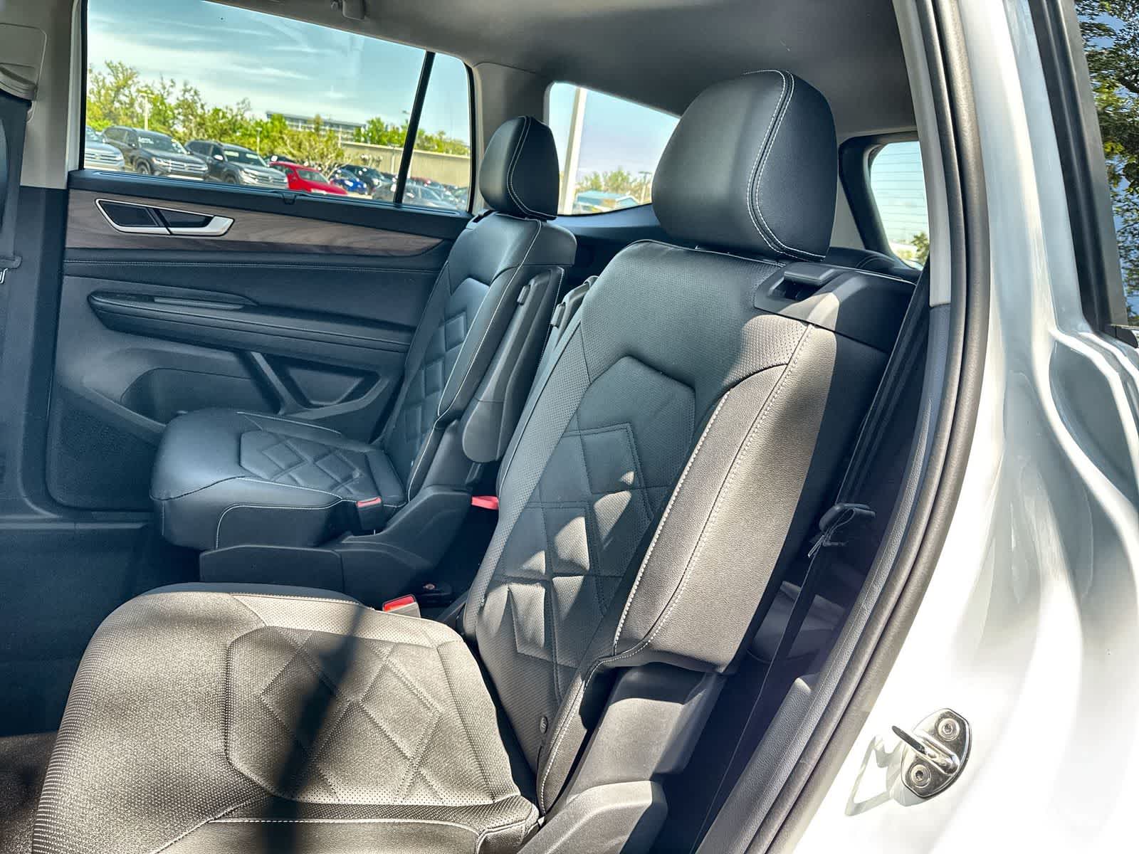 2026 Volkswagen Atlas 2.0T SE W/TECHNOLOGY