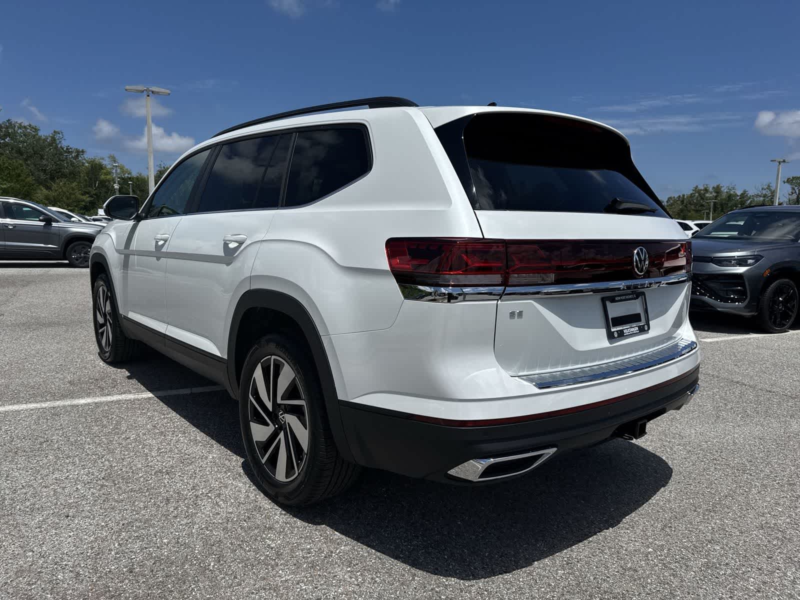 2026 Volkswagen Atlas 2.0T SE W/TECHNOLOGY