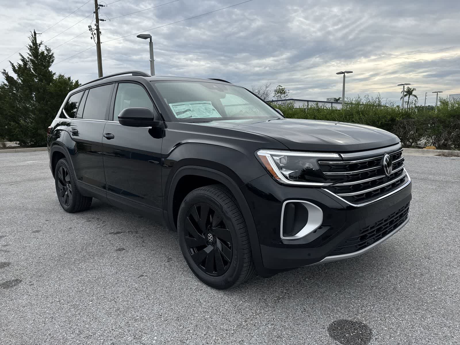 2026 Volkswagen Atlas 2.0T SE W/TECHNOLOGY