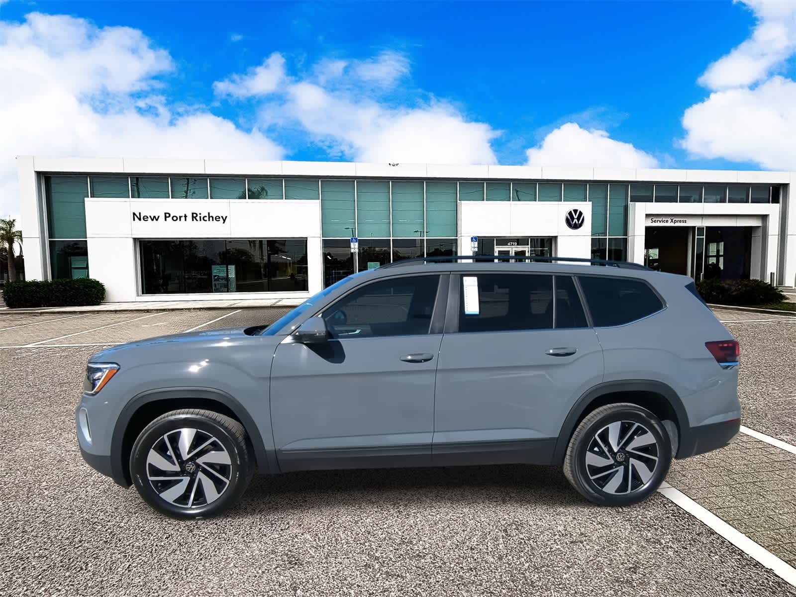 2026 Volkswagen Atlas 2.0T SE W/TECHNOLOGY