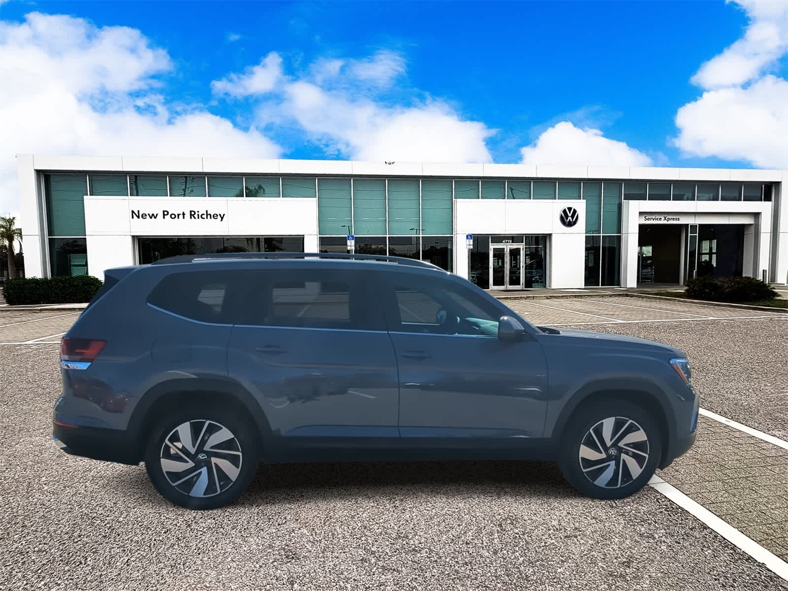 2026 Volkswagen Atlas 2.0T SE W/TECHNOLOGY