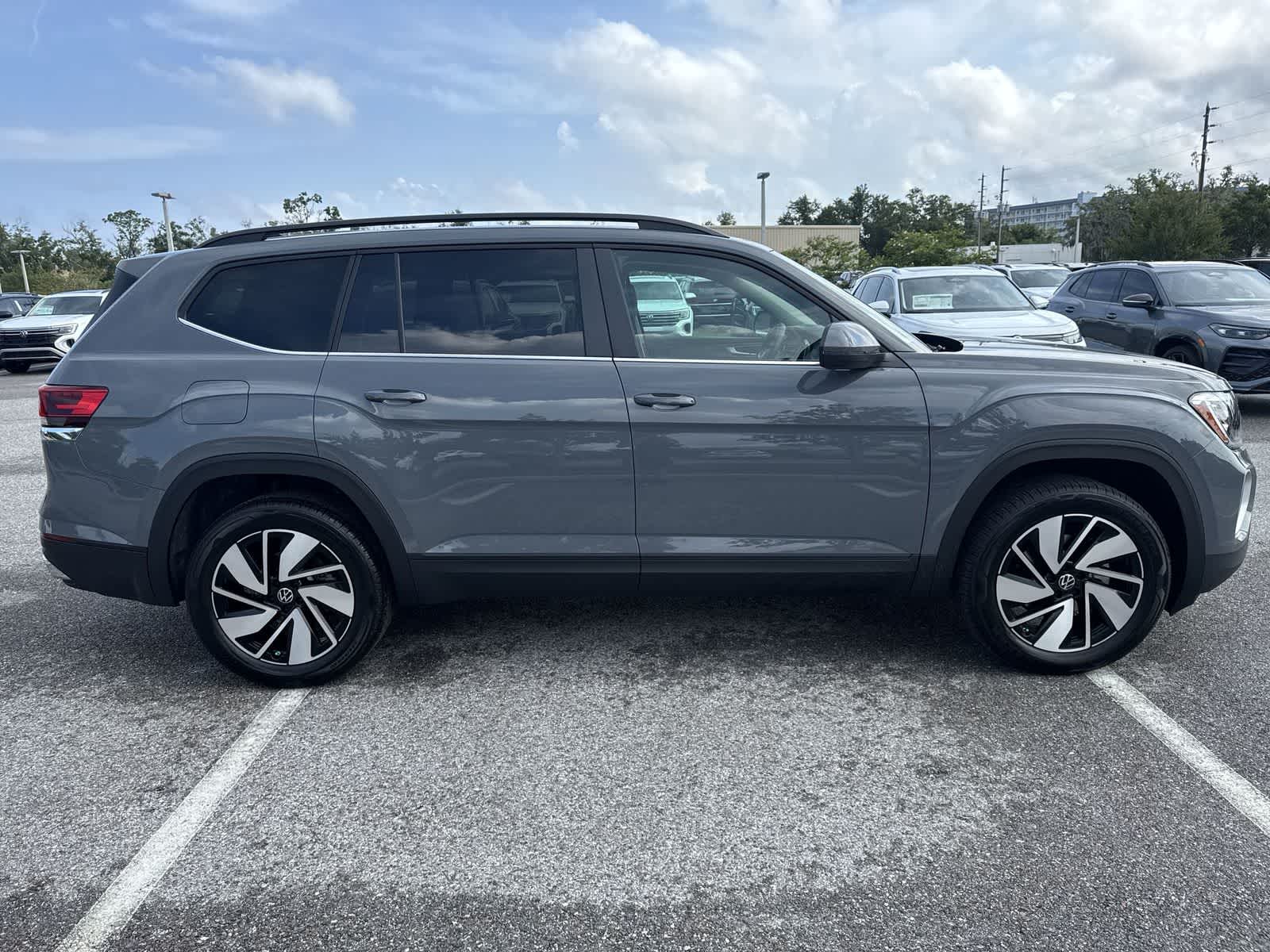 2026 Volkswagen Atlas 2.0T SE W/TECHNOLOGY
