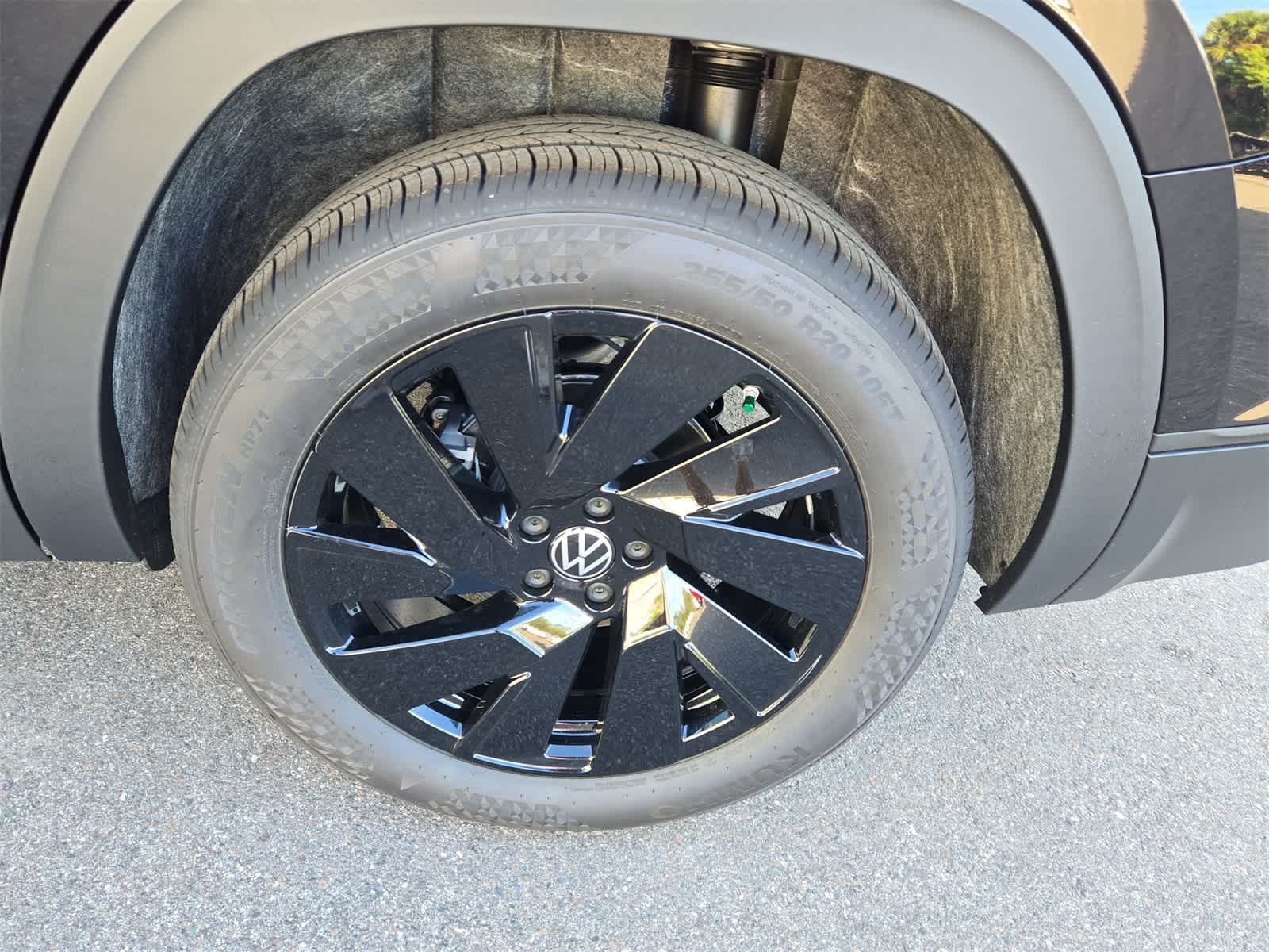 2026 Volkswagen Atlas 2.0T SE w/ Technology