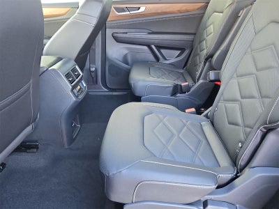 2026 Volkswagen Atlas 2.0T SE w/ Technology