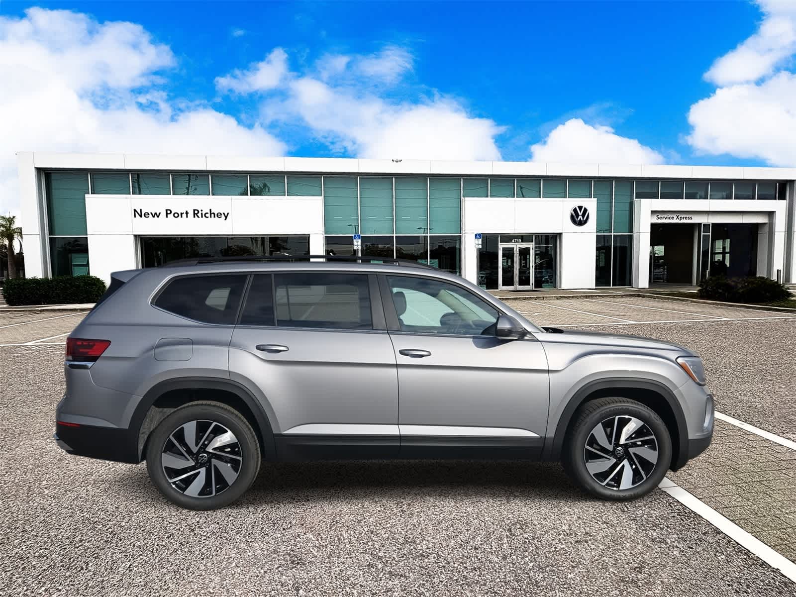 2026 Volkswagen Atlas 2.0T SE W/TECHNOLOGY