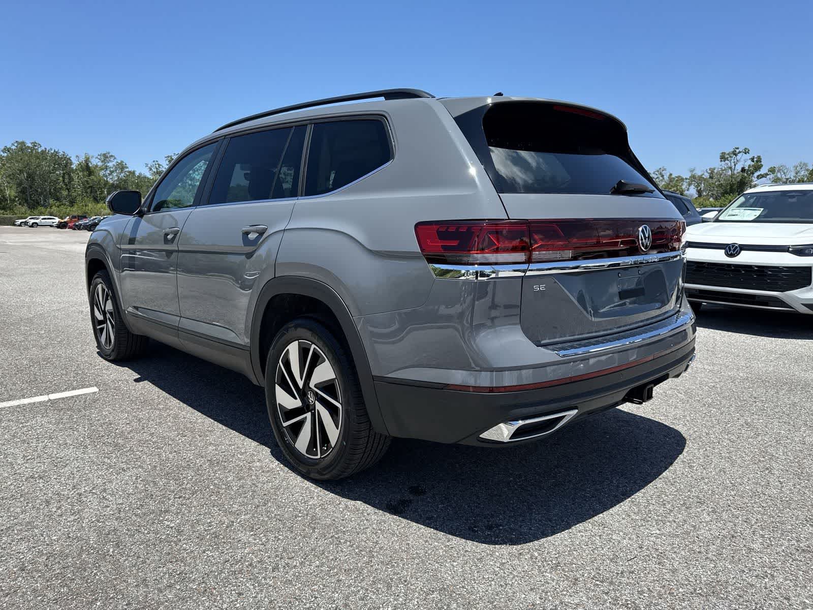 2026 Volkswagen Atlas 2.0T SE W/TECHNOLOGY