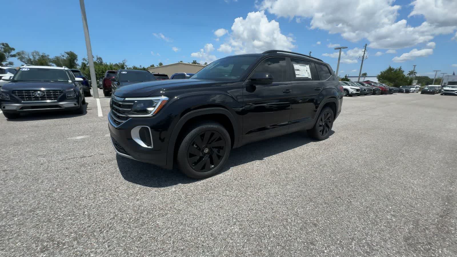 2026 Volkswagen Atlas 2.0T SE W/TECHNOLOGY