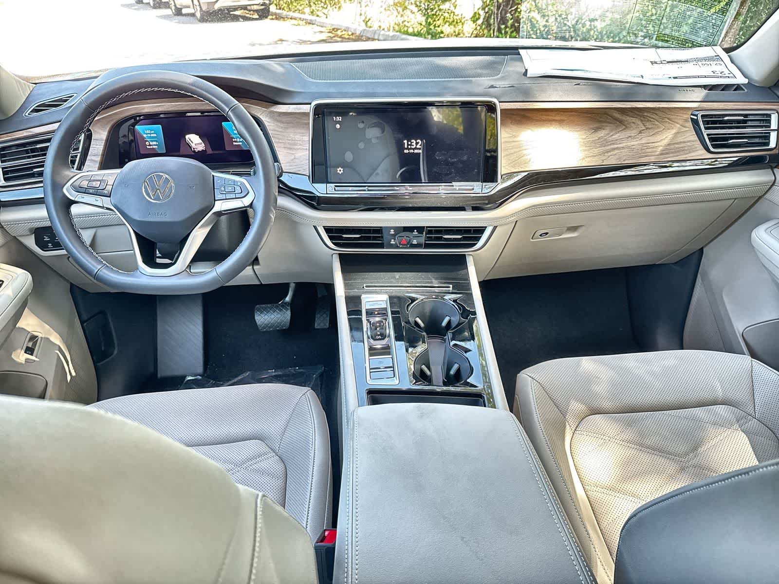 2026 Volkswagen Atlas 2.0T SE W/TECHNOLOGY