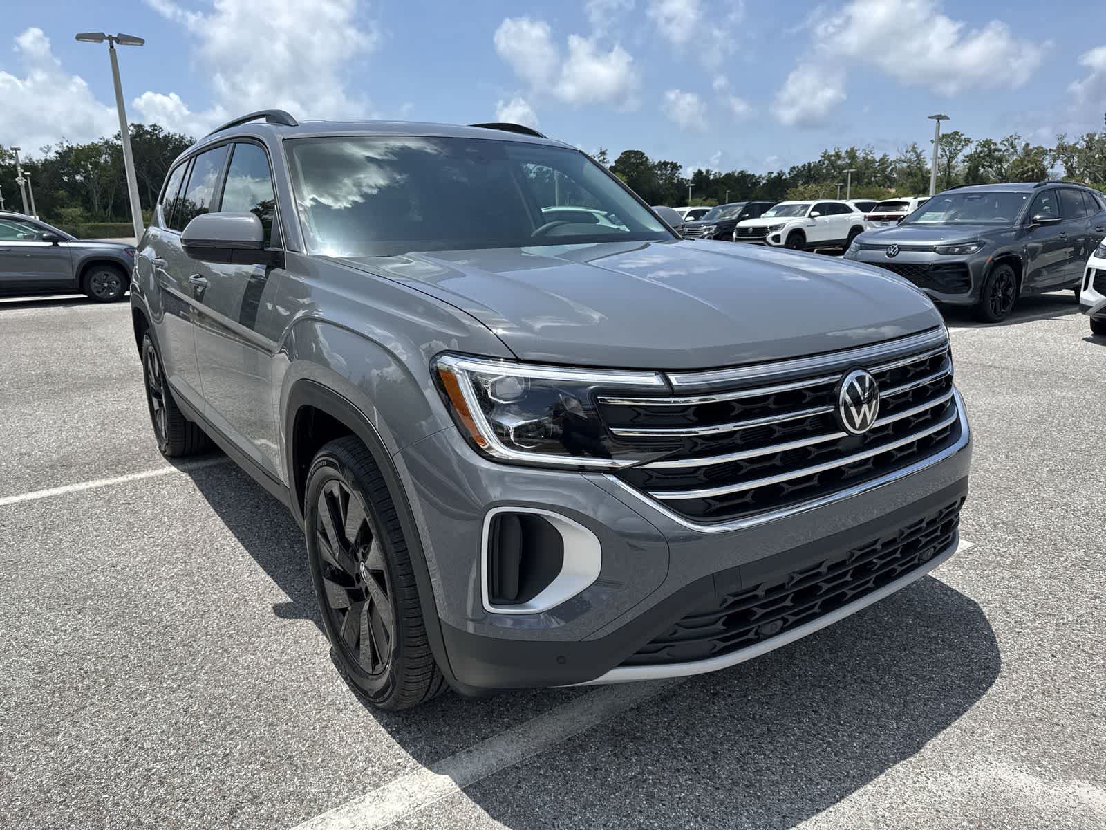 2026 Volkswagen Atlas 2.0T SE W/TECHNOLOGY