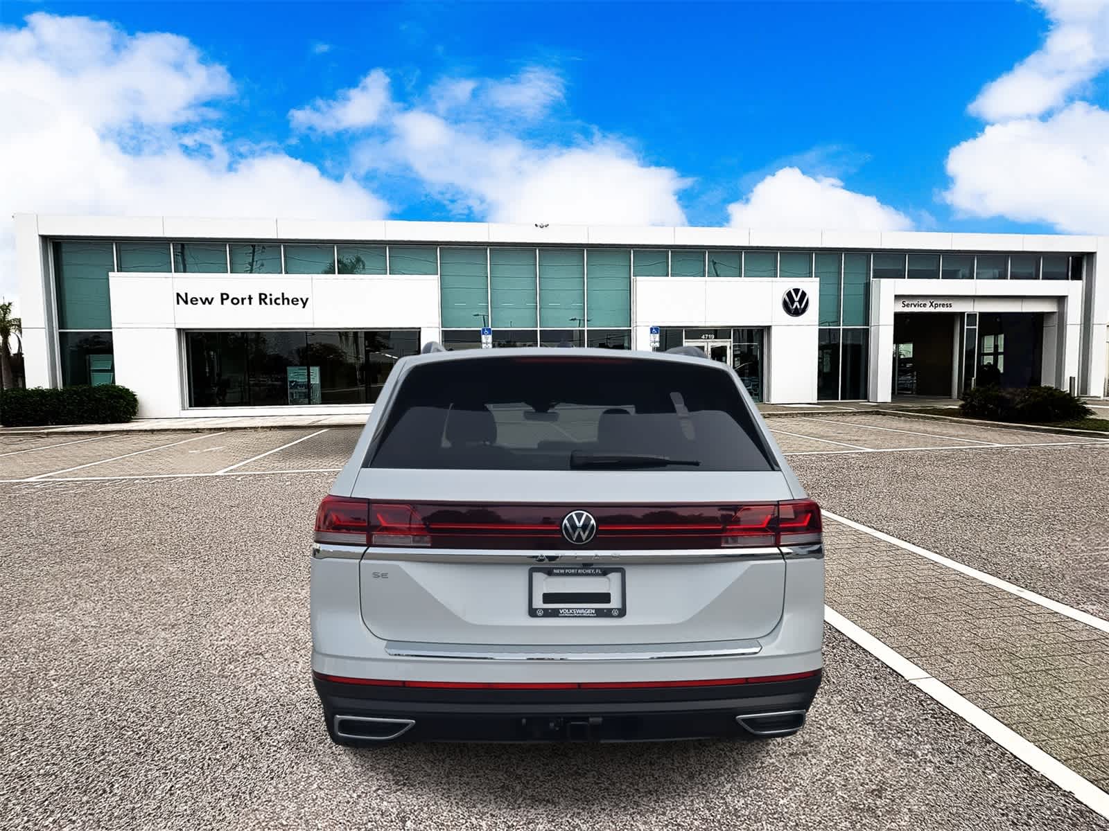 2026 Volkswagen Atlas 2.0T SE W/TECHNOLOGY