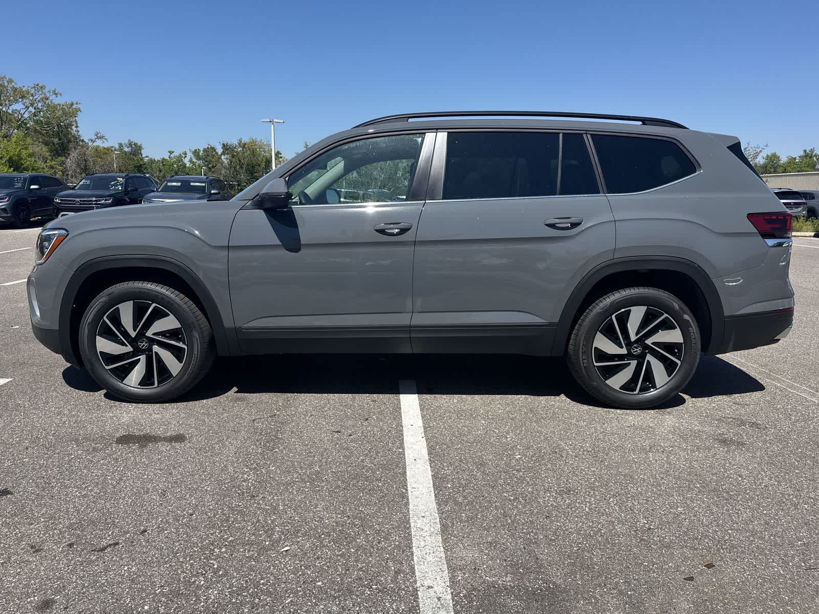2026 Volkswagen Atlas 2.0T SE W/TECHNOLOGY