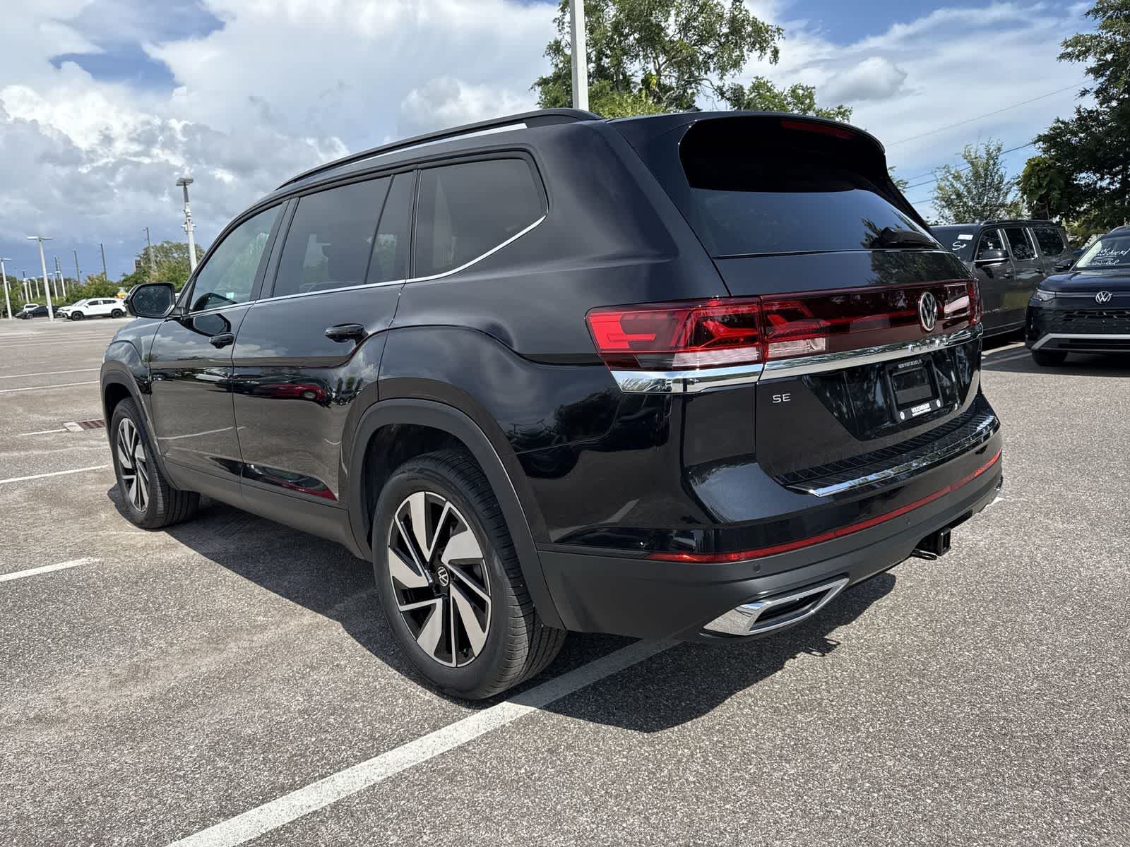 2026 Volkswagen Atlas 2.0T SE W/TECHNOLOGY