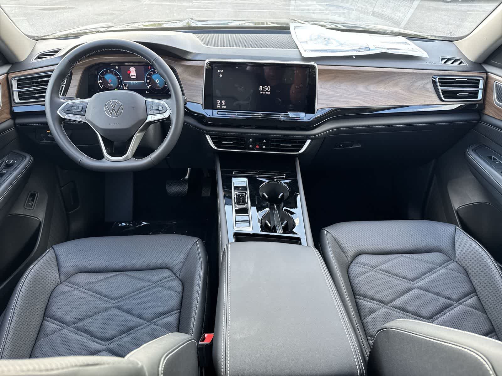 2026 Volkswagen Atlas 2.0T SE W/TECHNOLOGY