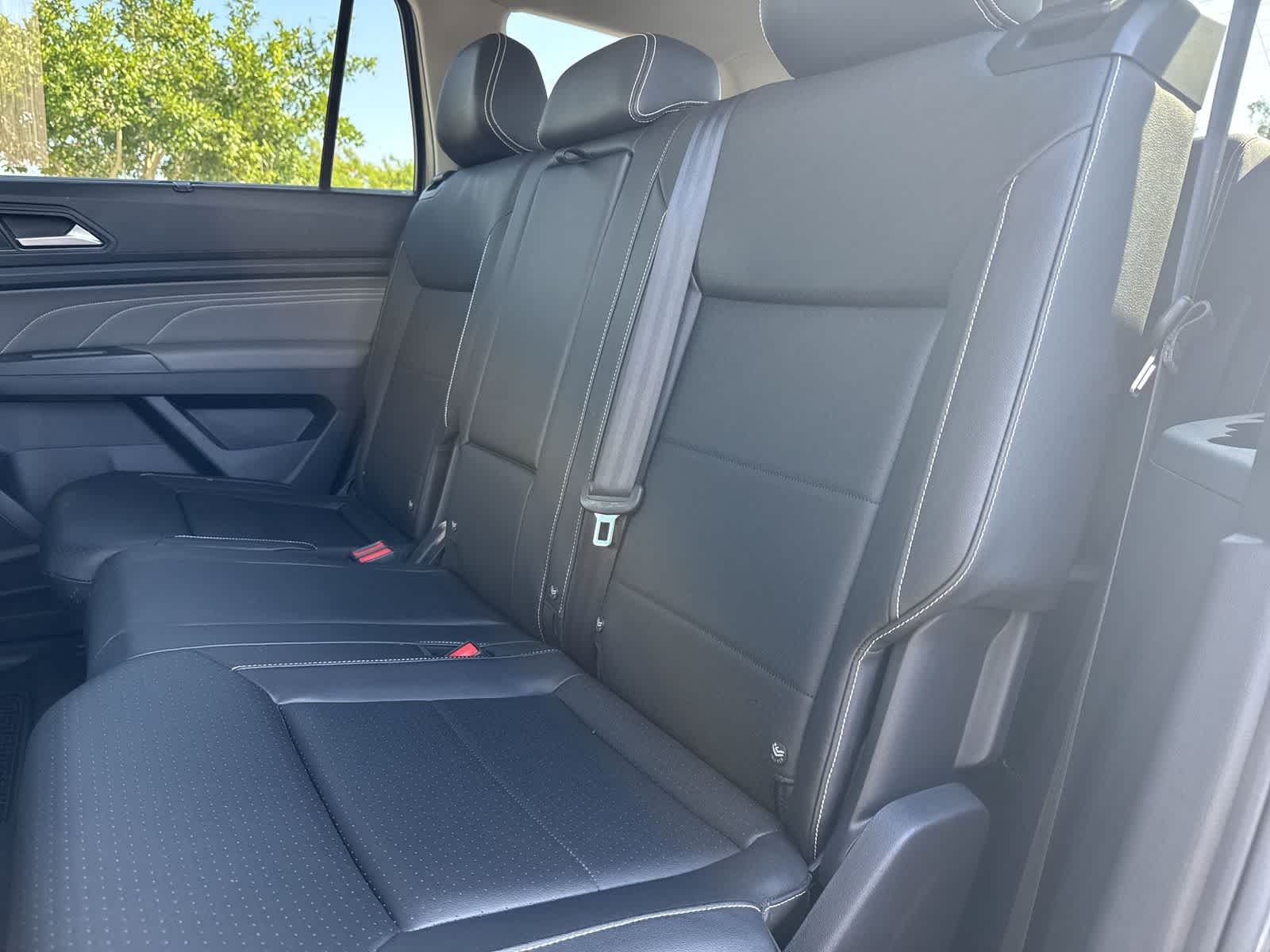 2023 Volkswagen Atlas 2.0T SE w/Technology
