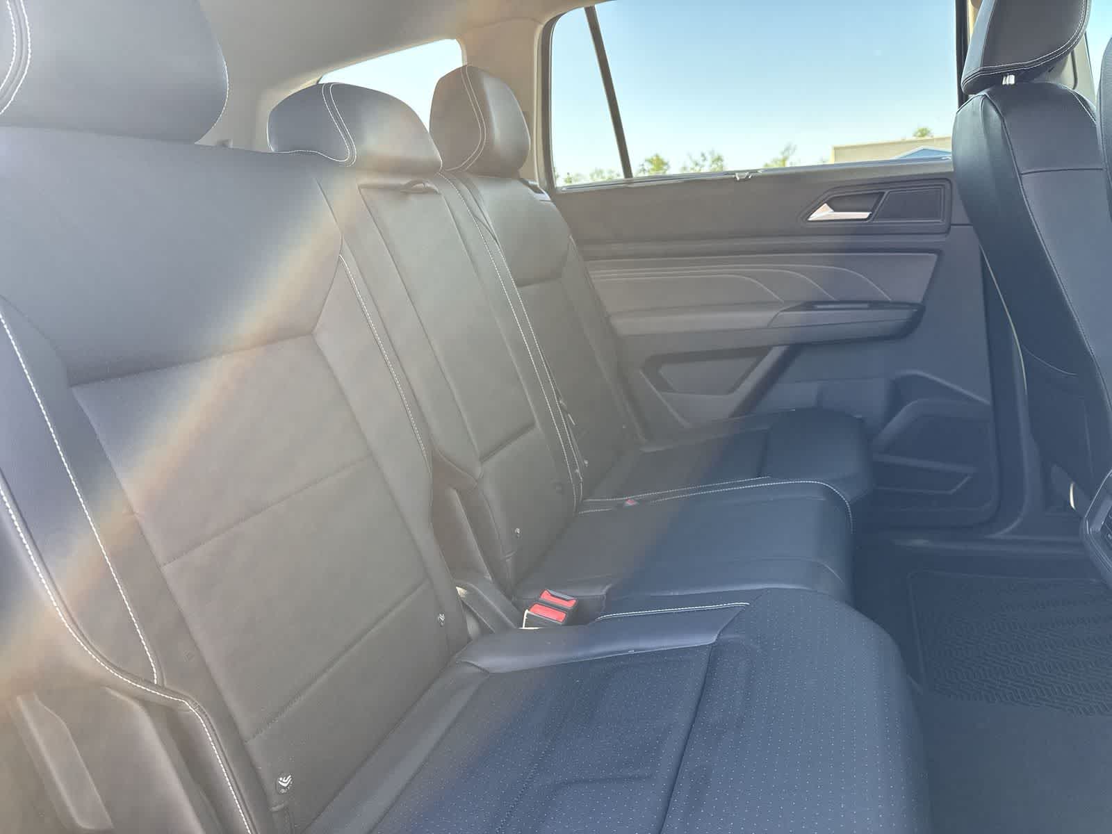 2023 Volkswagen Atlas 2.0T SE w/Technology