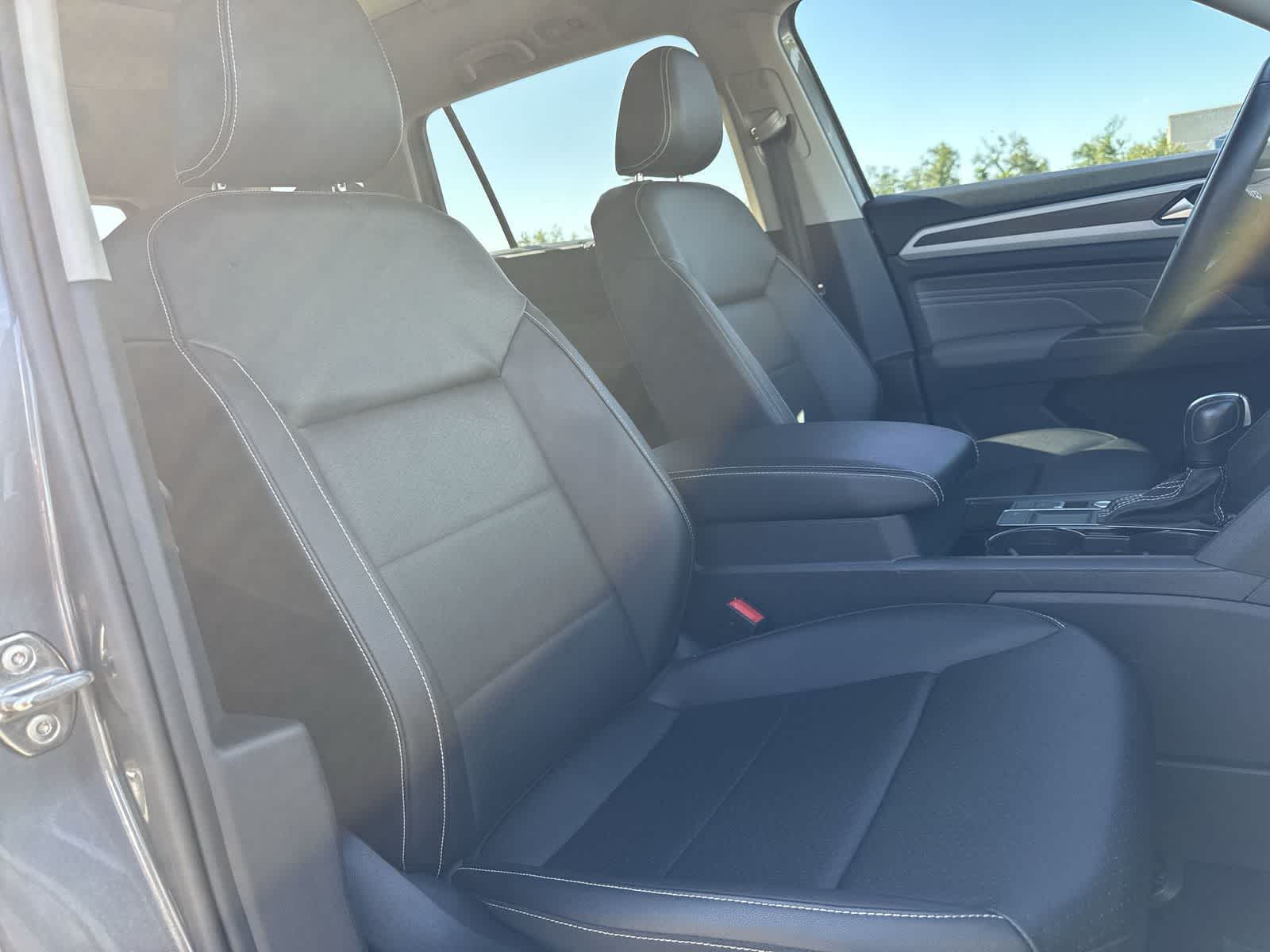 2023 Volkswagen Atlas 2.0T SE w/Technology