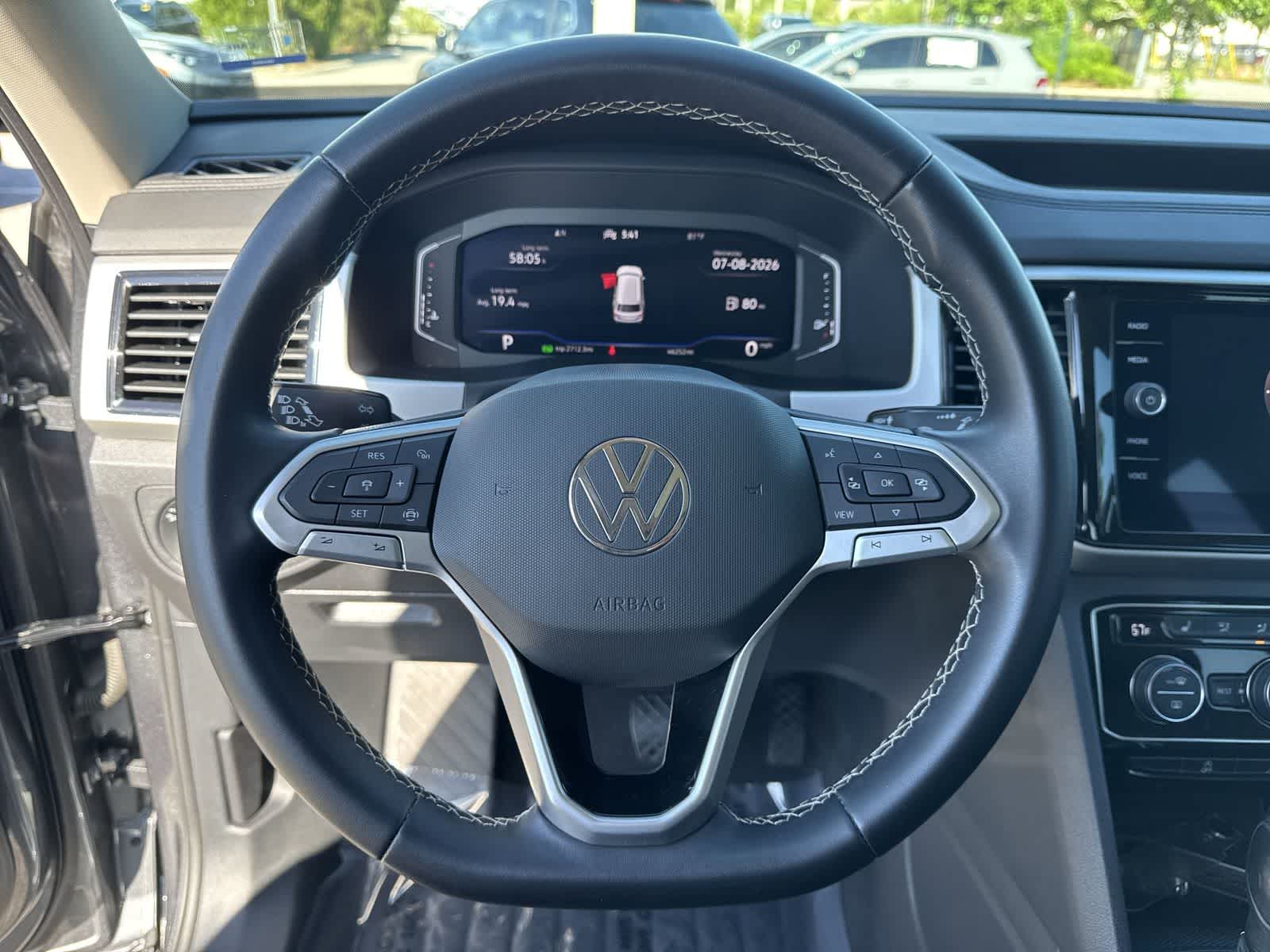 2023 Volkswagen Atlas 2.0T SE w/Technology