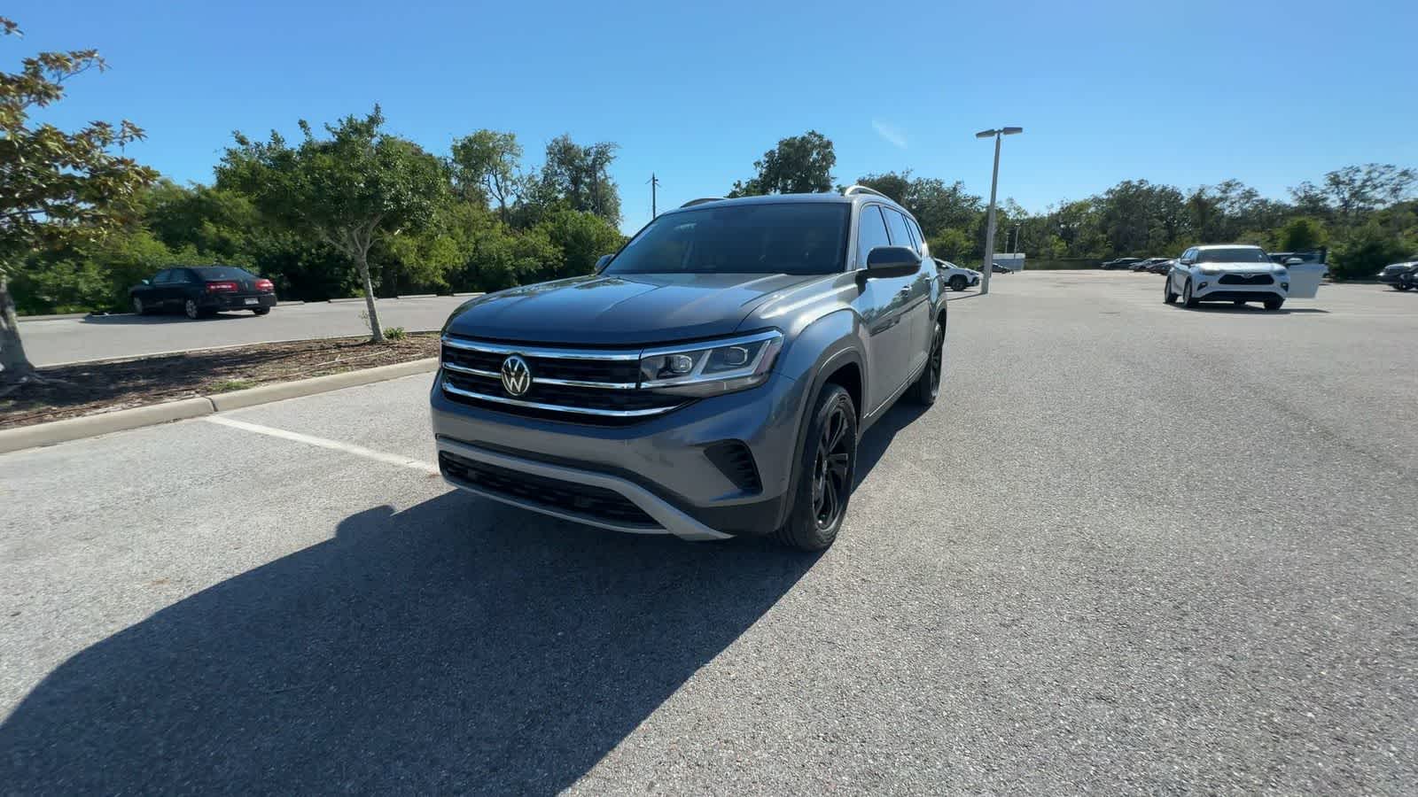 2023 Volkswagen Atlas 2.0T SE w/Technology