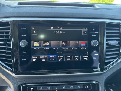 2023 Volkswagen Atlas 2.0T SE w/Technology