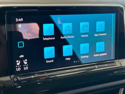 2024 Volkswagen Atlas 2.0T SE w/Technology