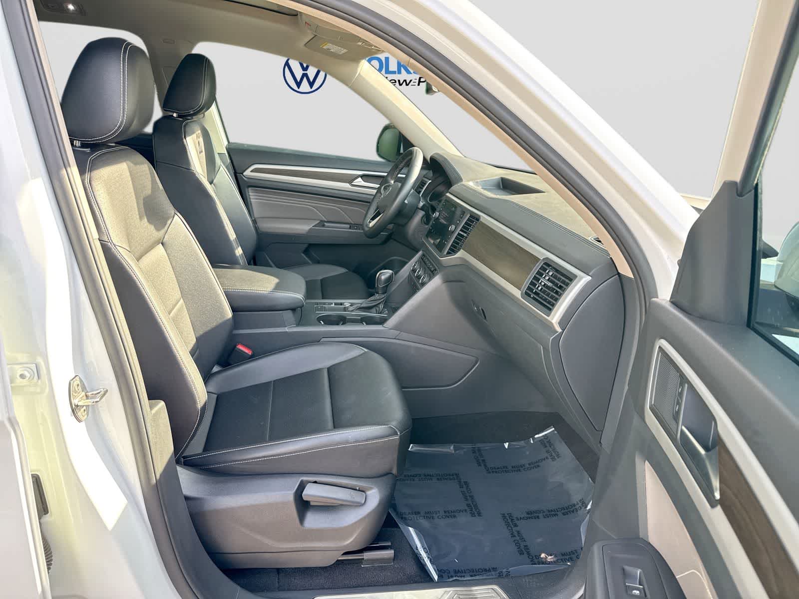 2021 Volkswagen Atlas 3.6L V6 SE w/Technology