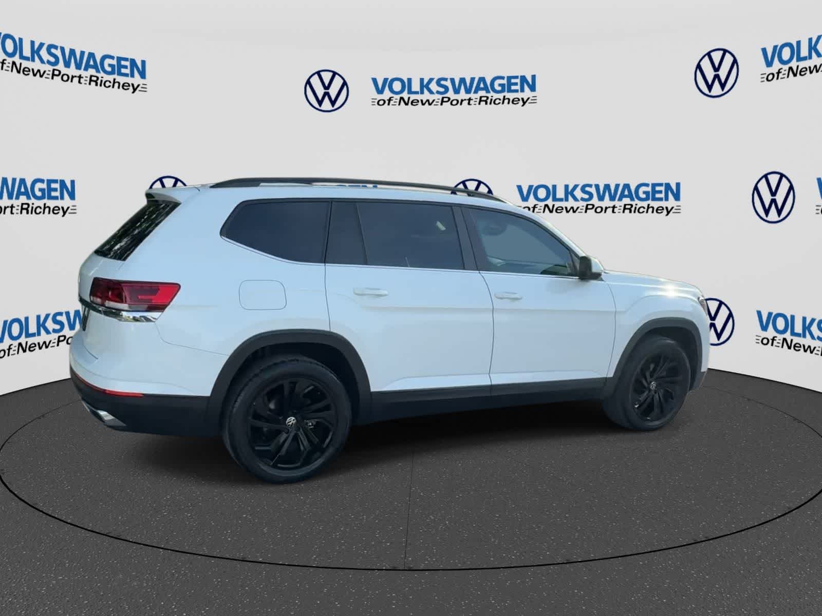 2021 Volkswagen Atlas 3.6L V6 SE w/Technology