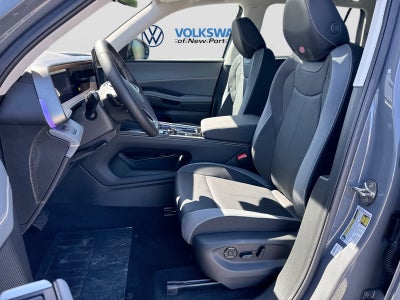 2027 Volkswagen Atlas 2.0T SE w/ Technology